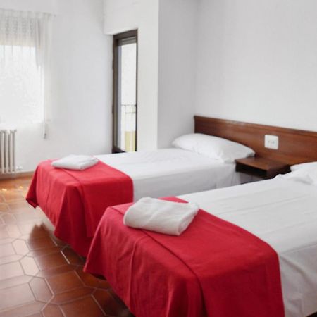 Hostal La Torre Benicassim Ngoại thất bức ảnh