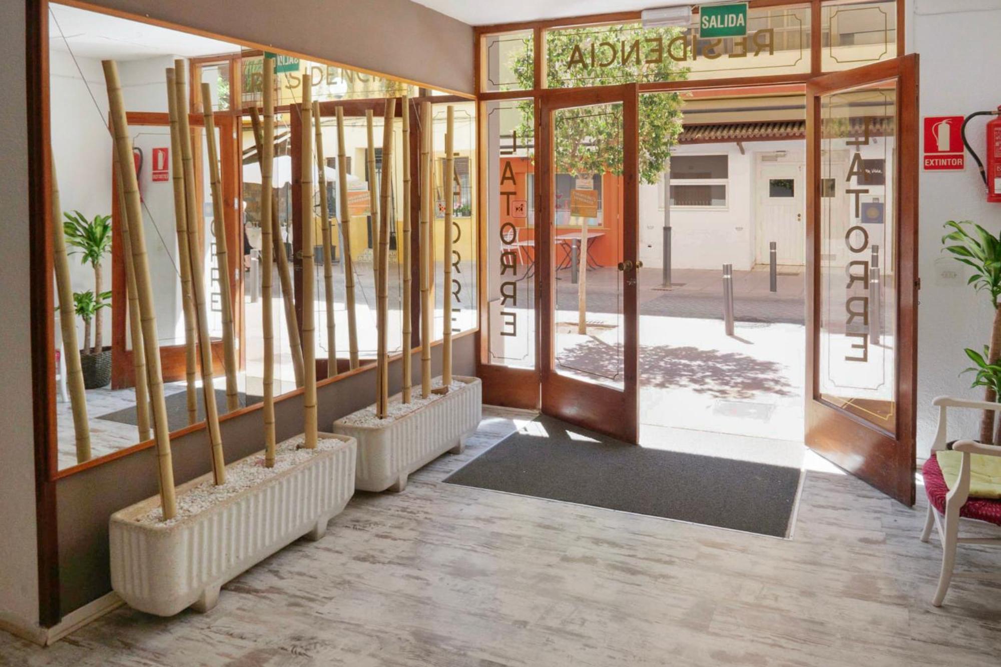Hostal La Torre Benicassim Ngoại thất bức ảnh