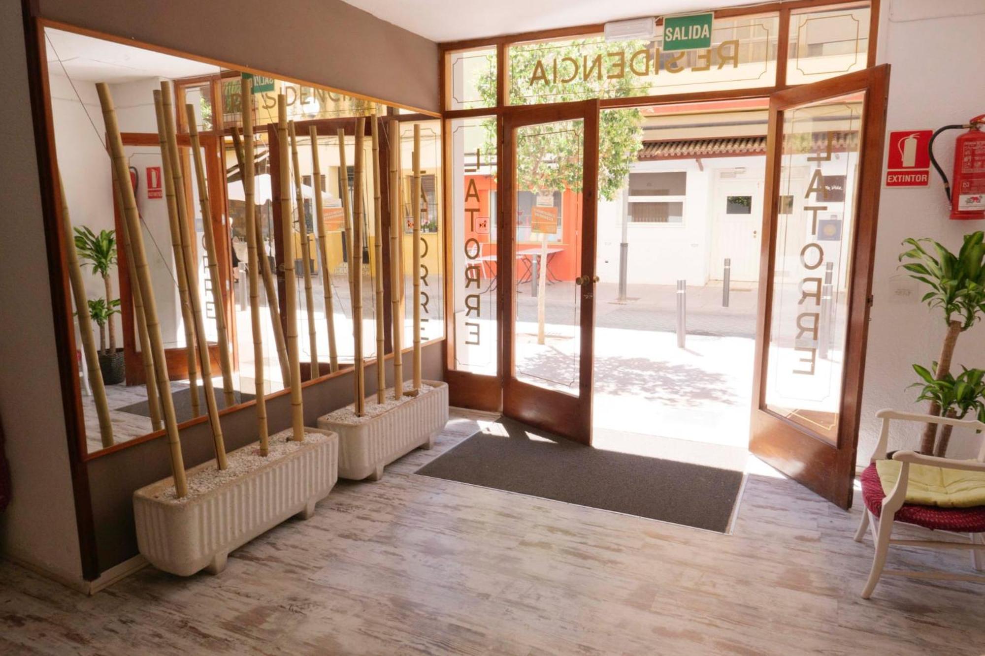 Hostal La Torre Benicassim Ngoại thất bức ảnh